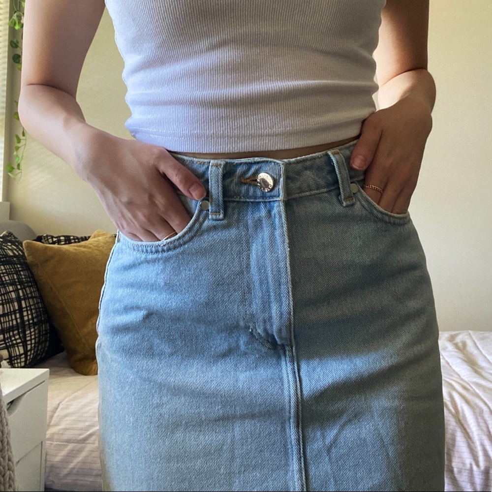 Light wash Denim skirt